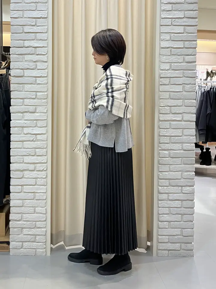 ONWARD CROSSET SELECT Tomi コーディネート画像