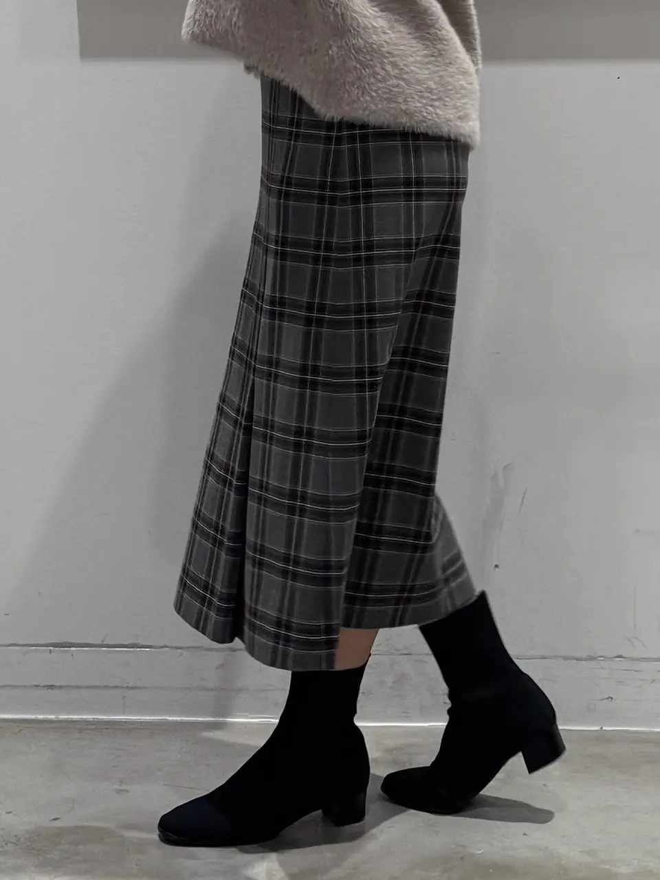 ONWARD CROSSET SELECT 石井 コーディネート画像