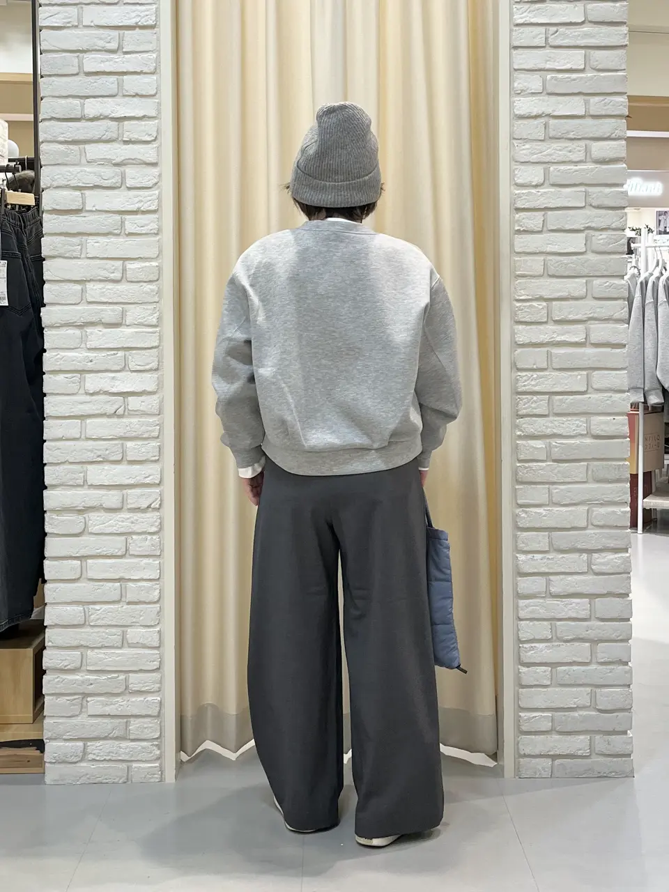 ONWARD CROSSET SELECT 吉田 コーディネート画像