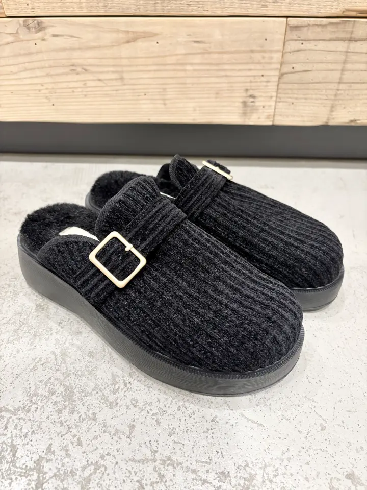 ONWARD CROSSET SELECT 千葉 コーディネート画像