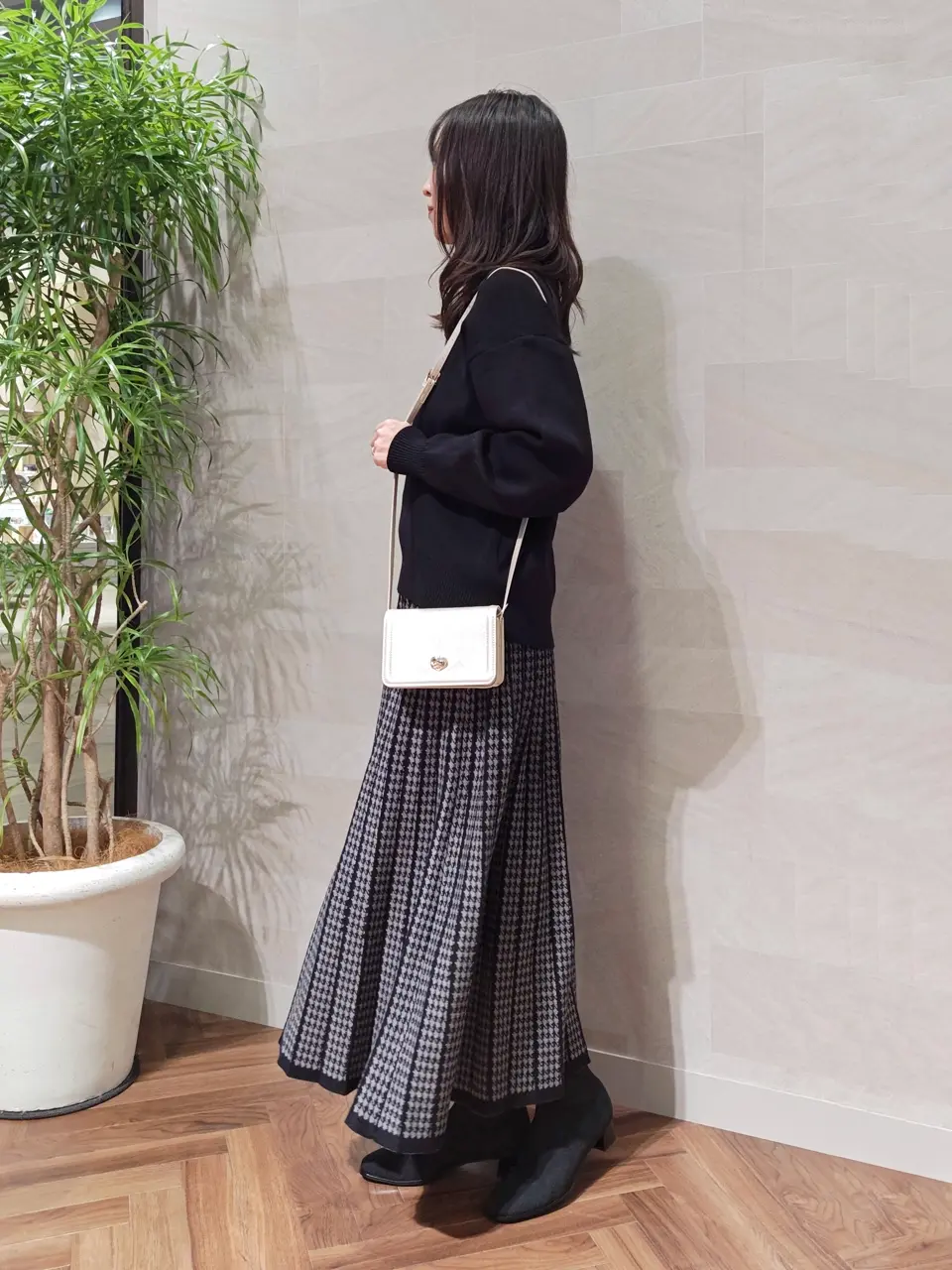 ONWARD CROSSET SELECT 浅岡 コーディネート画像