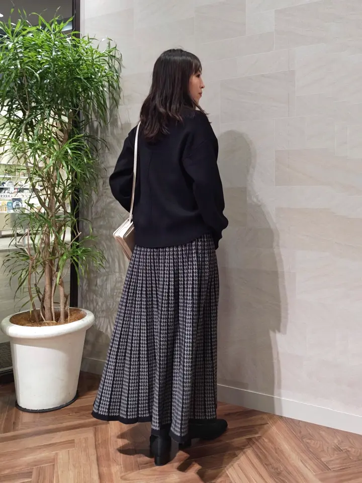 ONWARD CROSSET SELECT 浅岡 コーディネート画像