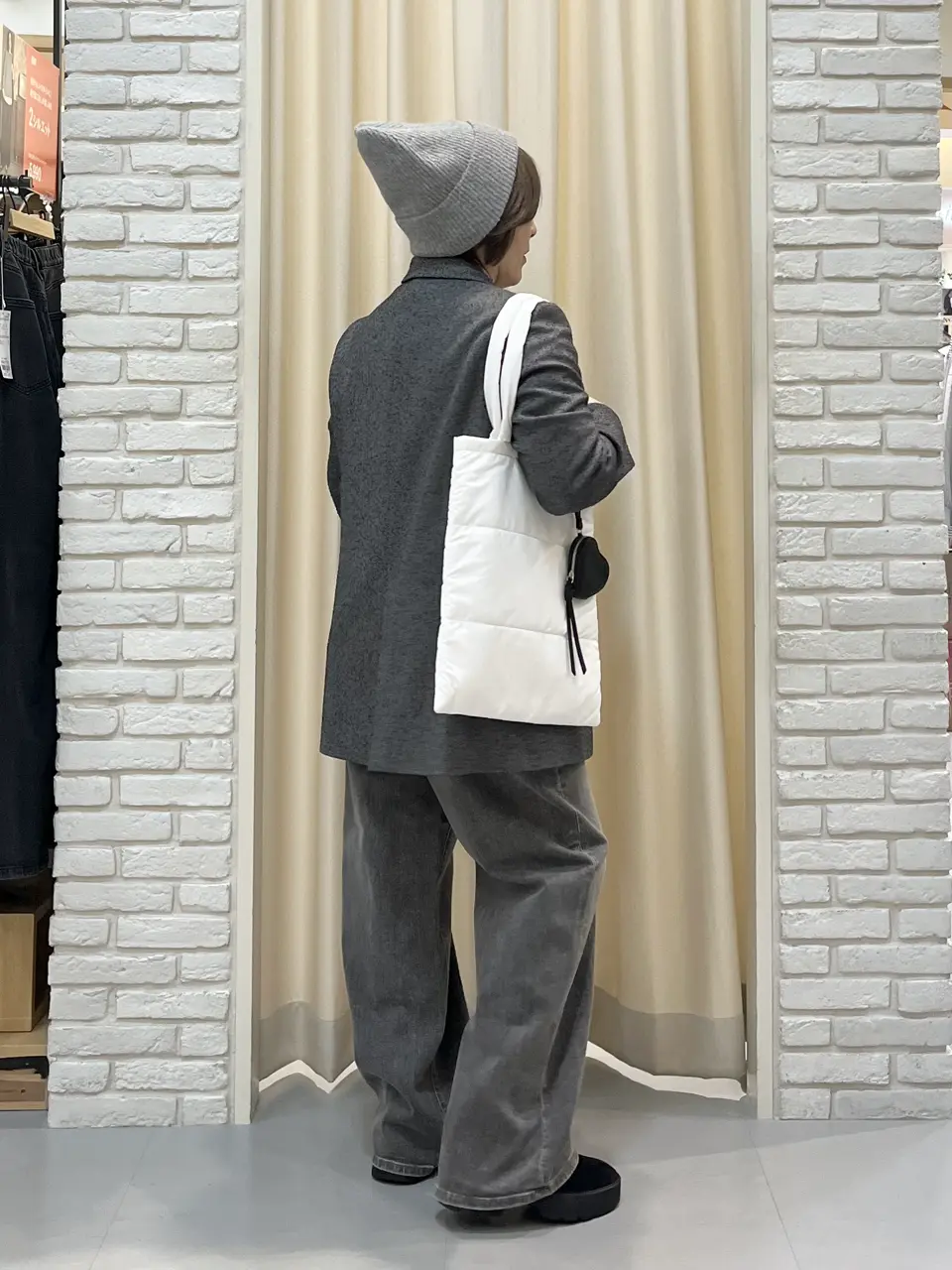 ONWARD CROSSET SELECT 吉田 コーディネート画像