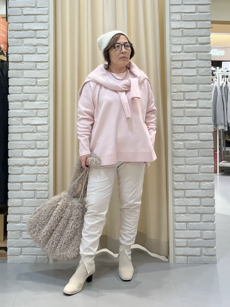 ONWARD CROSSET SELECT 吉田 コーディネート画像