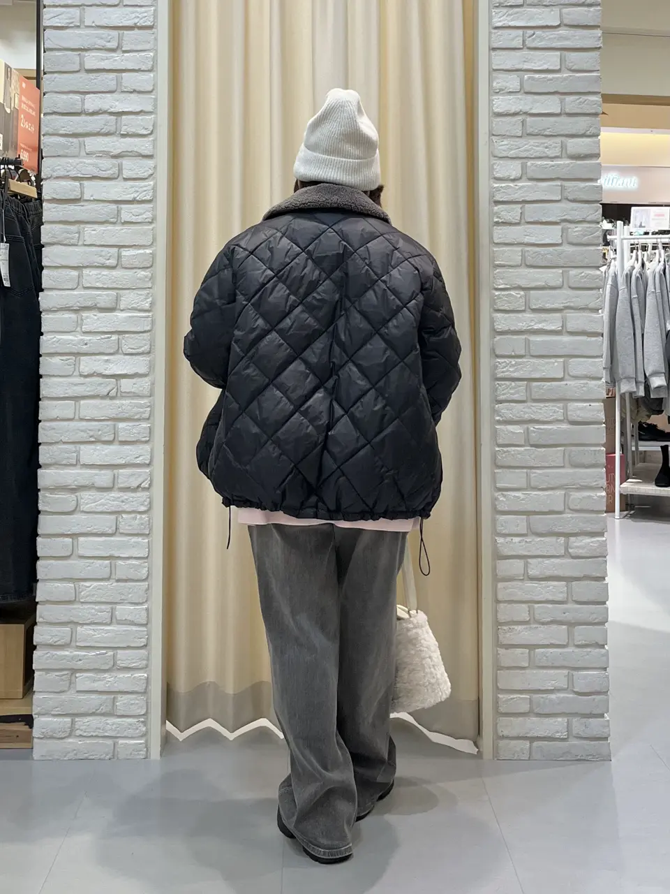 ONWARD CROSSET SELECT 吉田 コーディネート画像