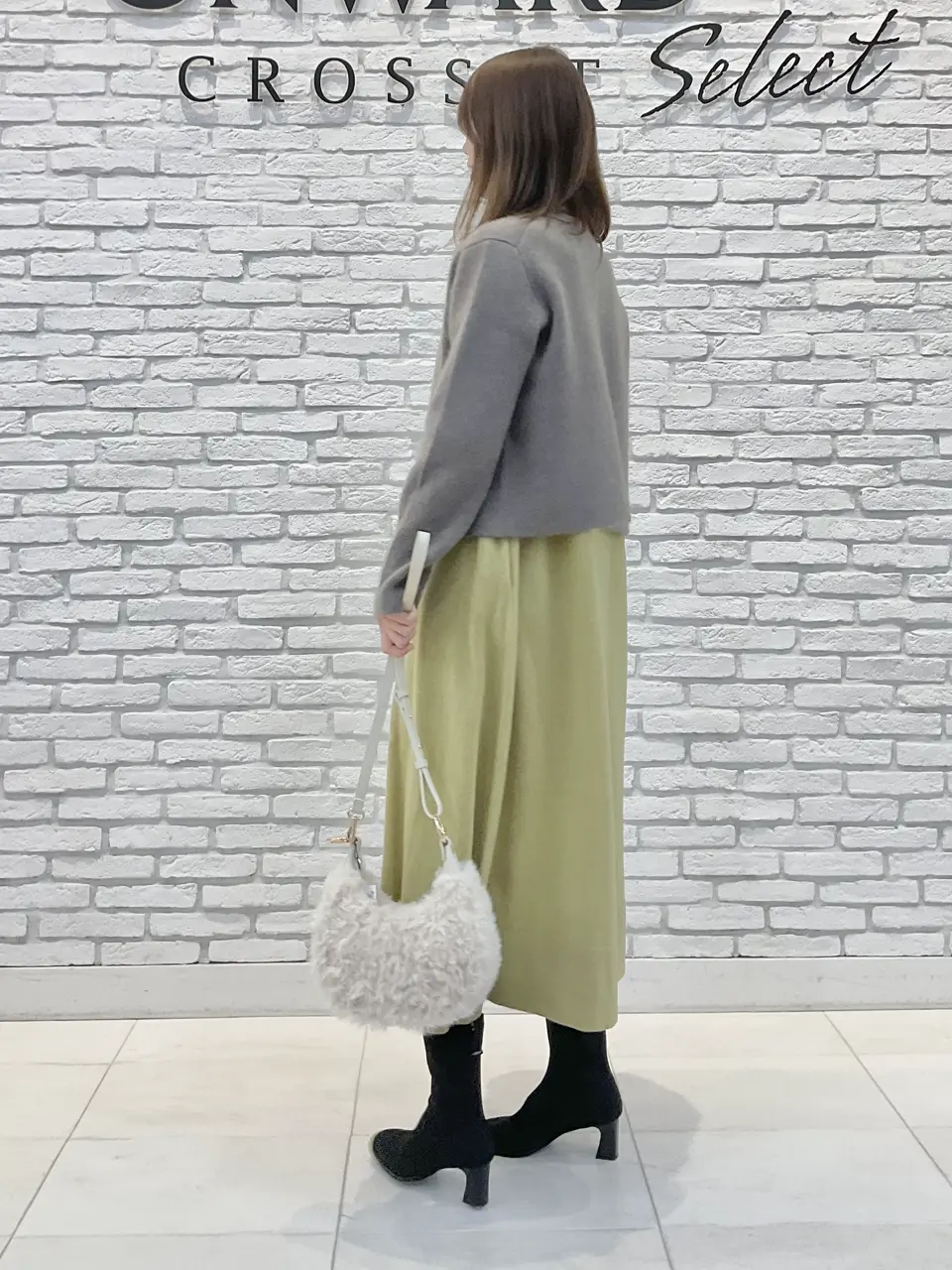 ONWARD CROSSET SELECT IZUMI コーディネート画像