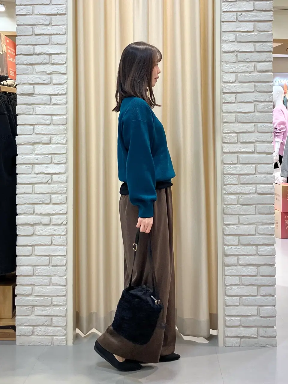 ONWARD CROSSET SELECT 檀 コーディネート画像