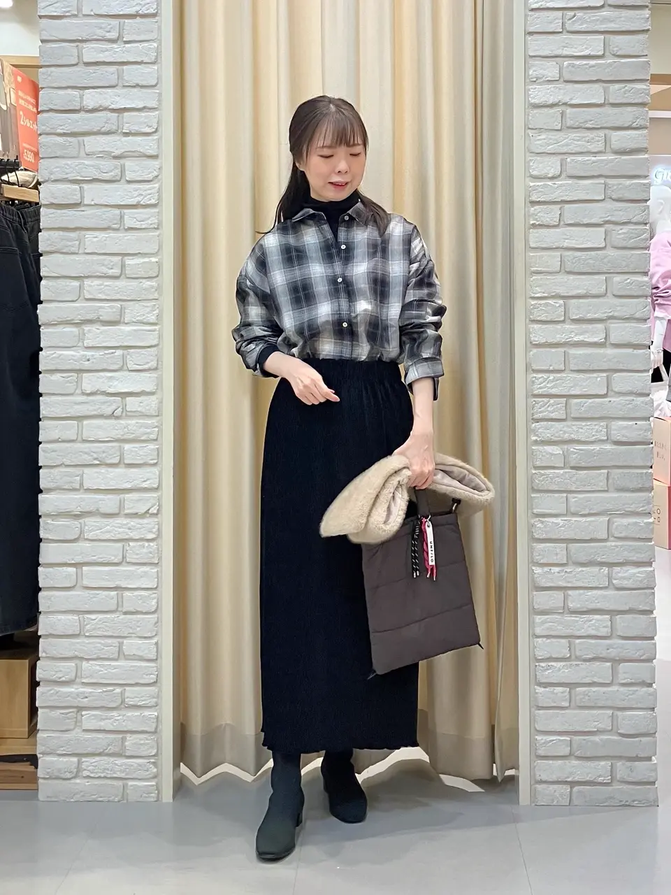 ONWARD CROSSET SELECT 檀 コーディネート画像