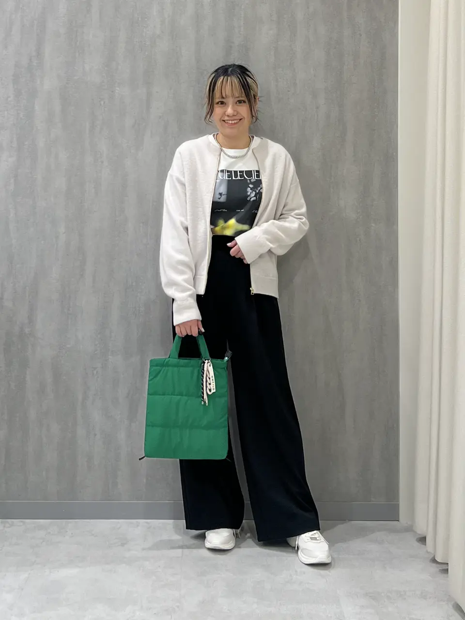  浅倉 コーディネート画像