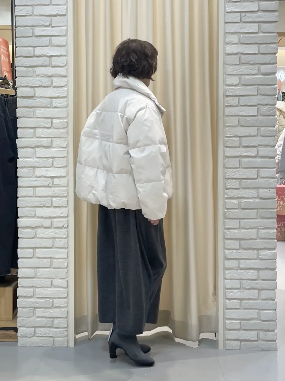 ONWARD CROSSET SELECT TSUKI コーディネート画像