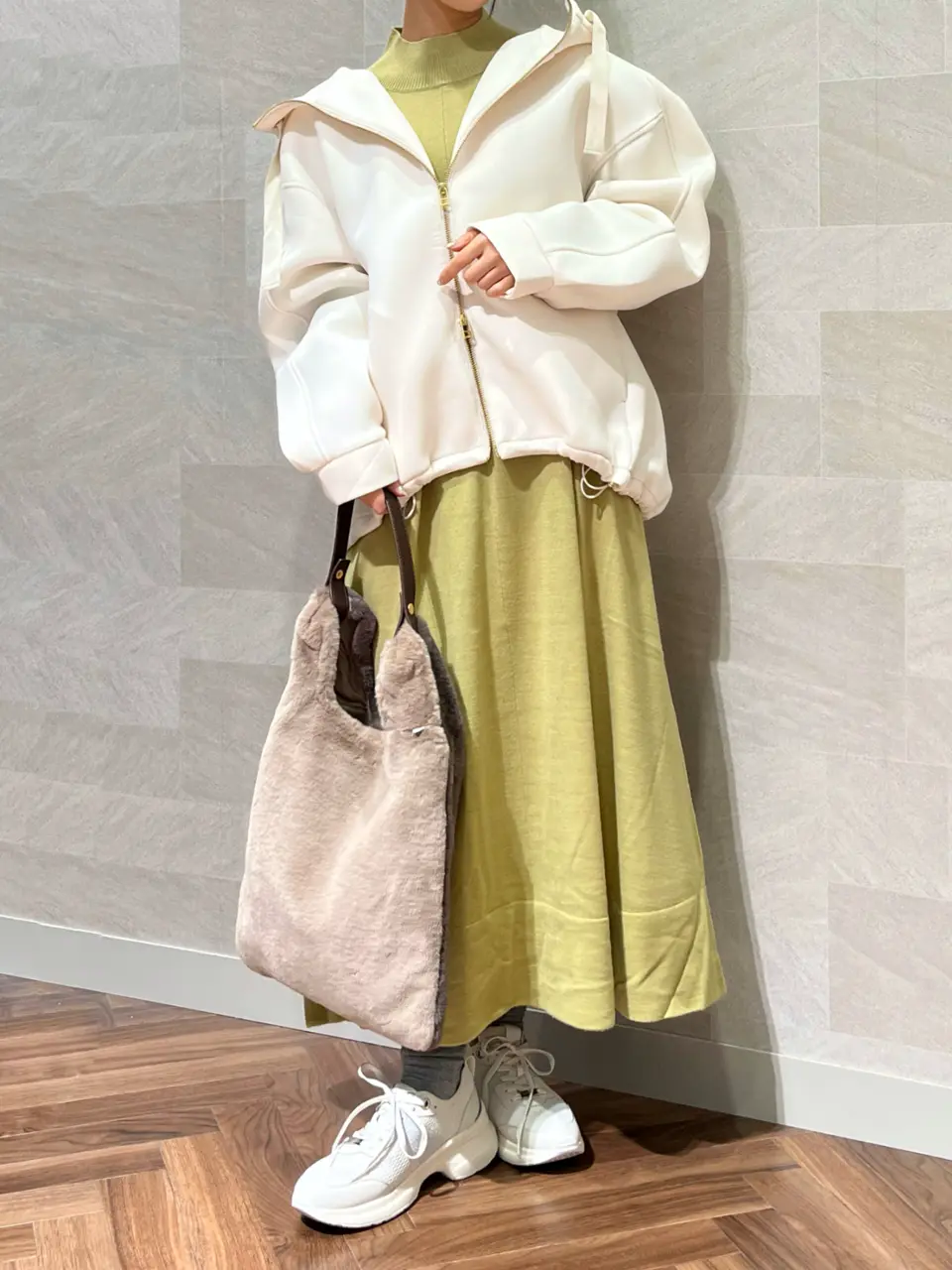 ONWARD CROSSET SELECT 松井 コーディネート画像