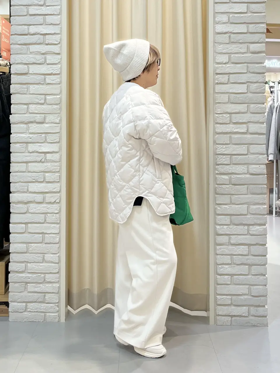 ONWARD CROSSET SELECT 吉田 コーディネート画像