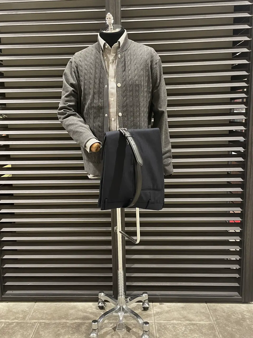 ONWARD CROSSET SELECT 鎌田悠希 コーディネート画像