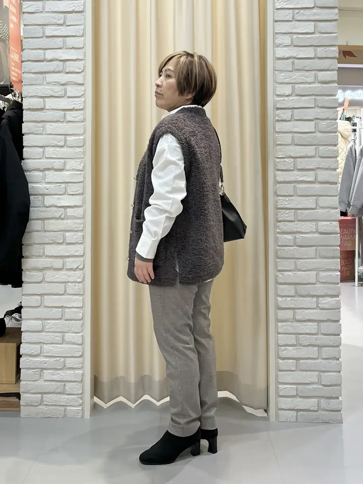 ONWARD CROSSET SELECT 吉田 コーディネート画像