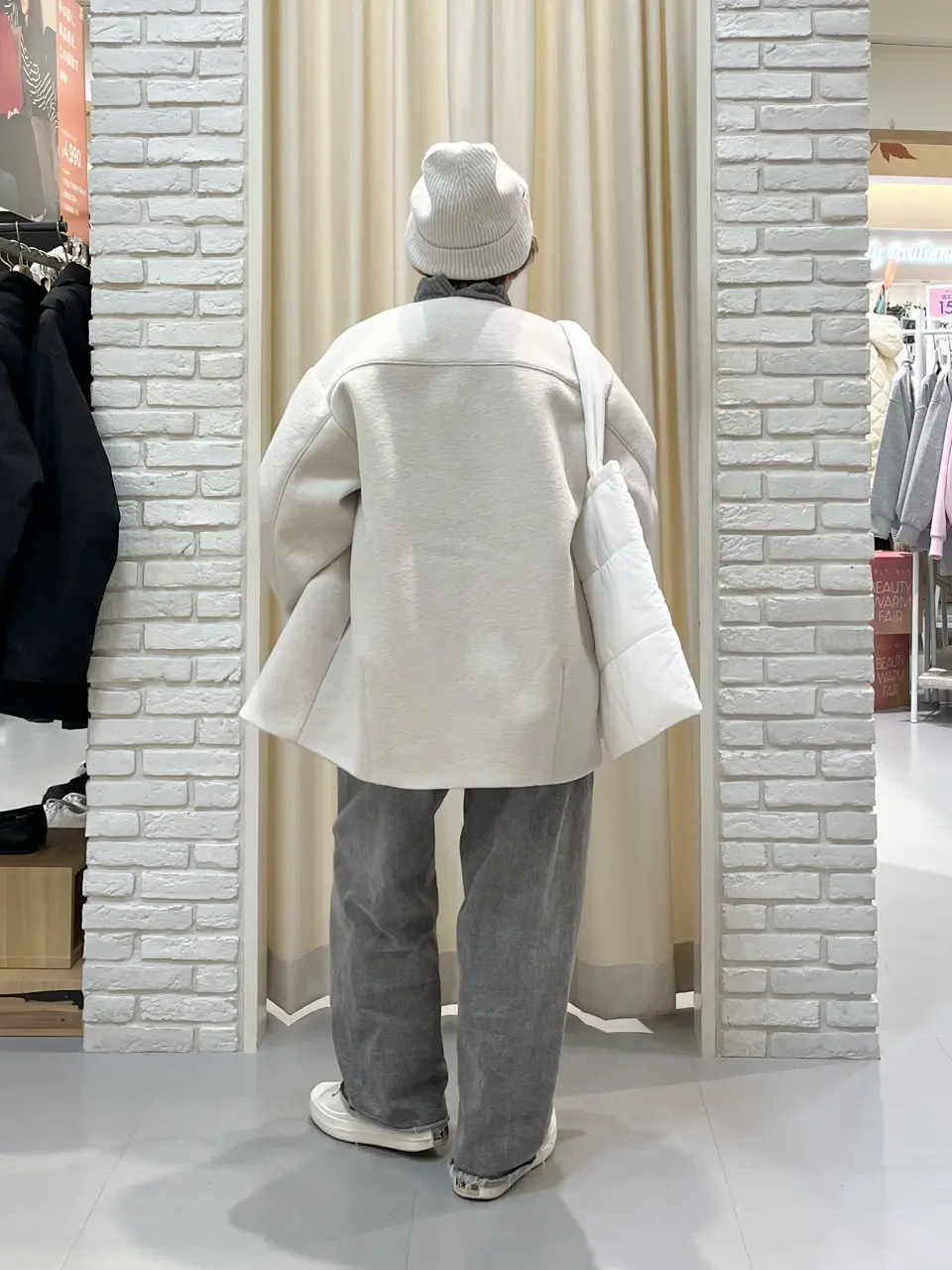 ONWARD CROSSET SELECT 吉田 コーディネート画像