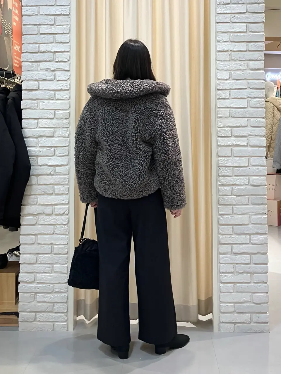 ONWARD CROSSET SELECT 檀 コーディネート画像