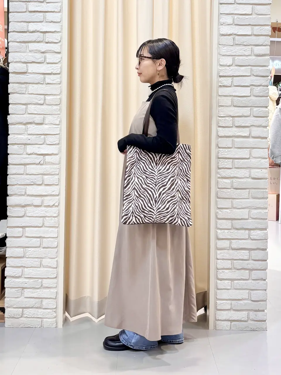 ONWARD CROSSET SELECT 服部 コーディネート画像