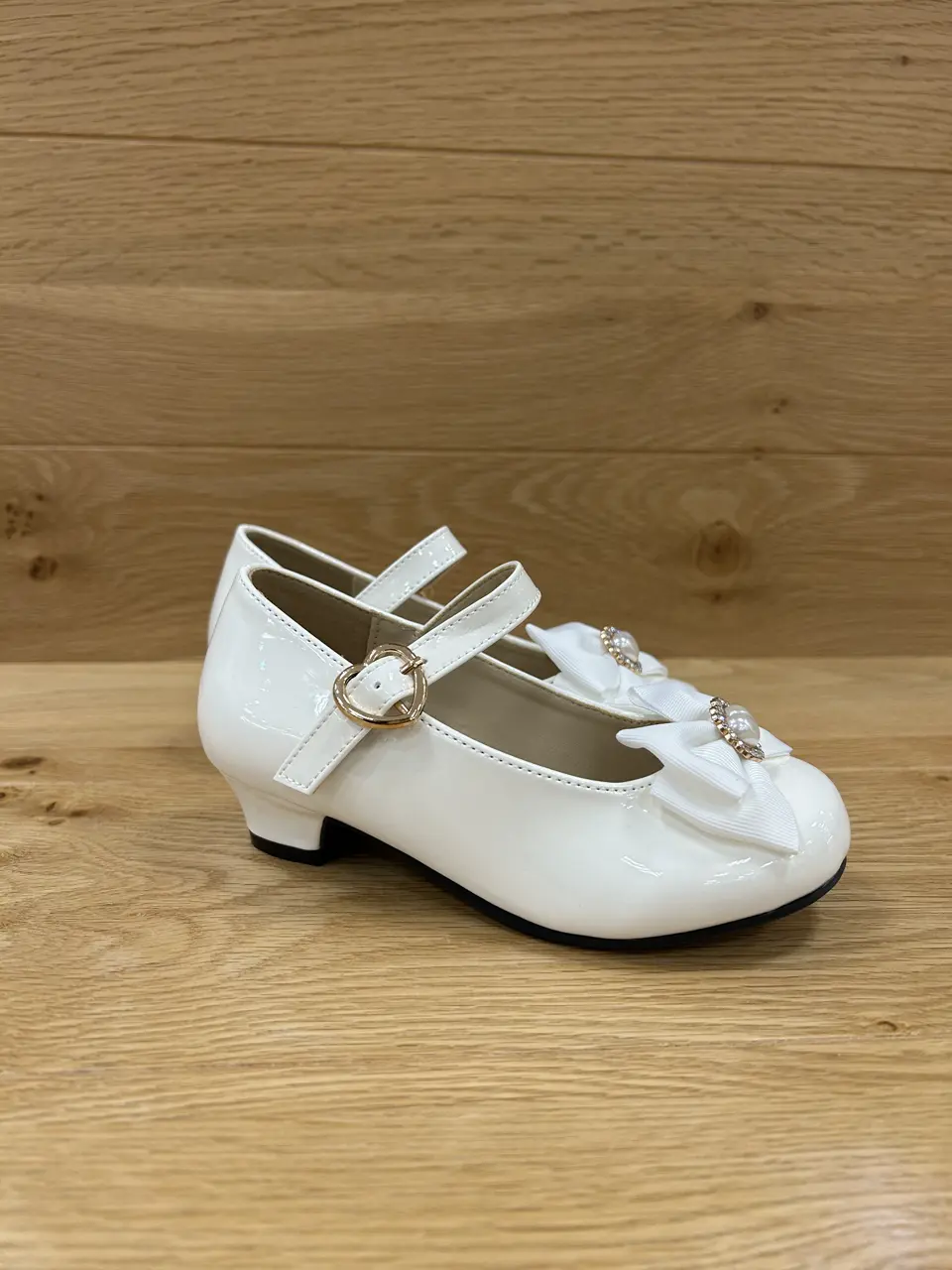 ONWARD CROSSET SELECT 鈴木 コーディネート画像