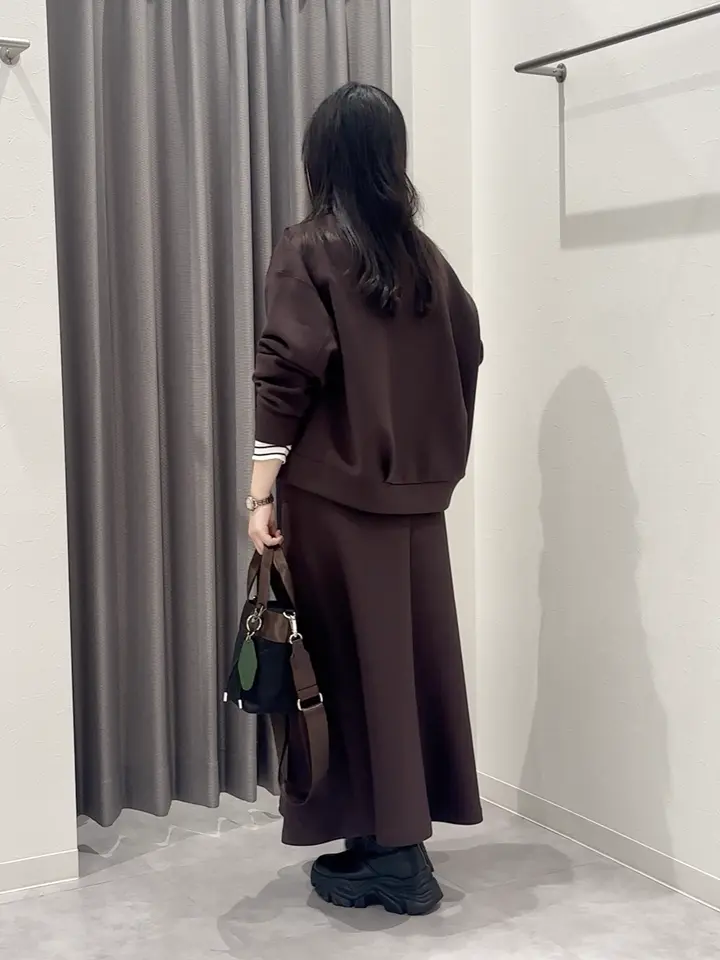 ONWARD CROSSET SELECT 吉田 コーディネート画像