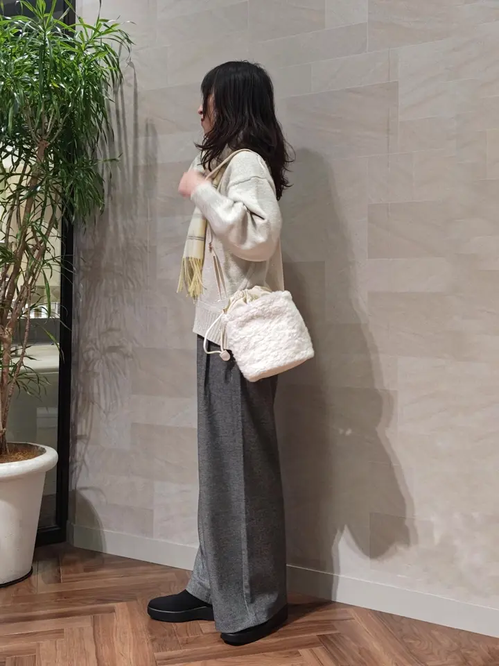 ONWARD CROSSET SELECT 浅岡 コーディネート画像