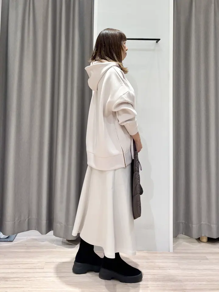 ONWARD CROSSET SELECT SAKAI コーディネート画像