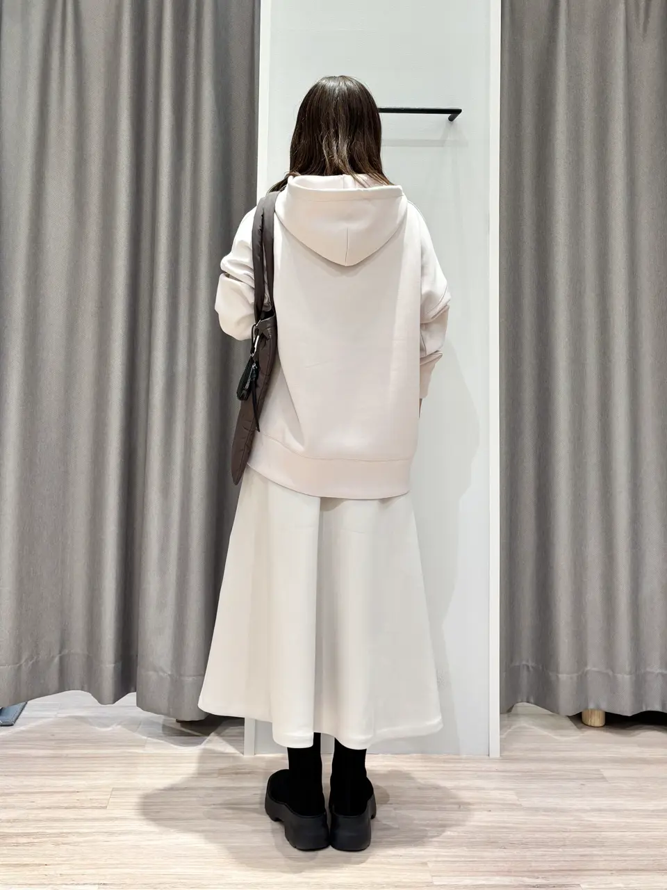 ONWARD CROSSET SELECT SAKAI コーディネート画像