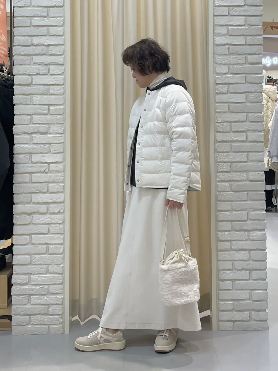 ONWARD CROSSET SELECT TSUKI コーディネート画像