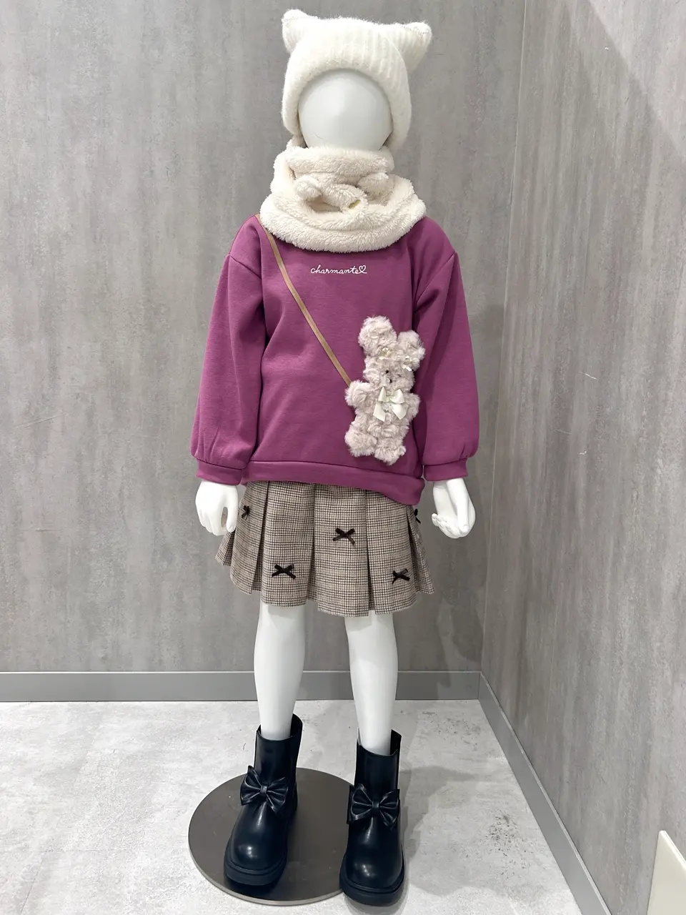  秋葉 コーディネート画像