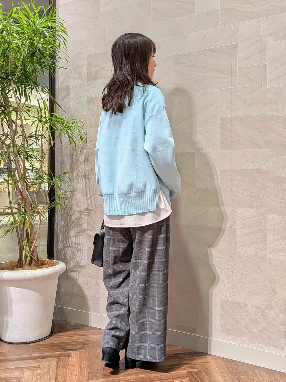 ONWARD CROSSET SELECT 浅岡 コーディネート画像