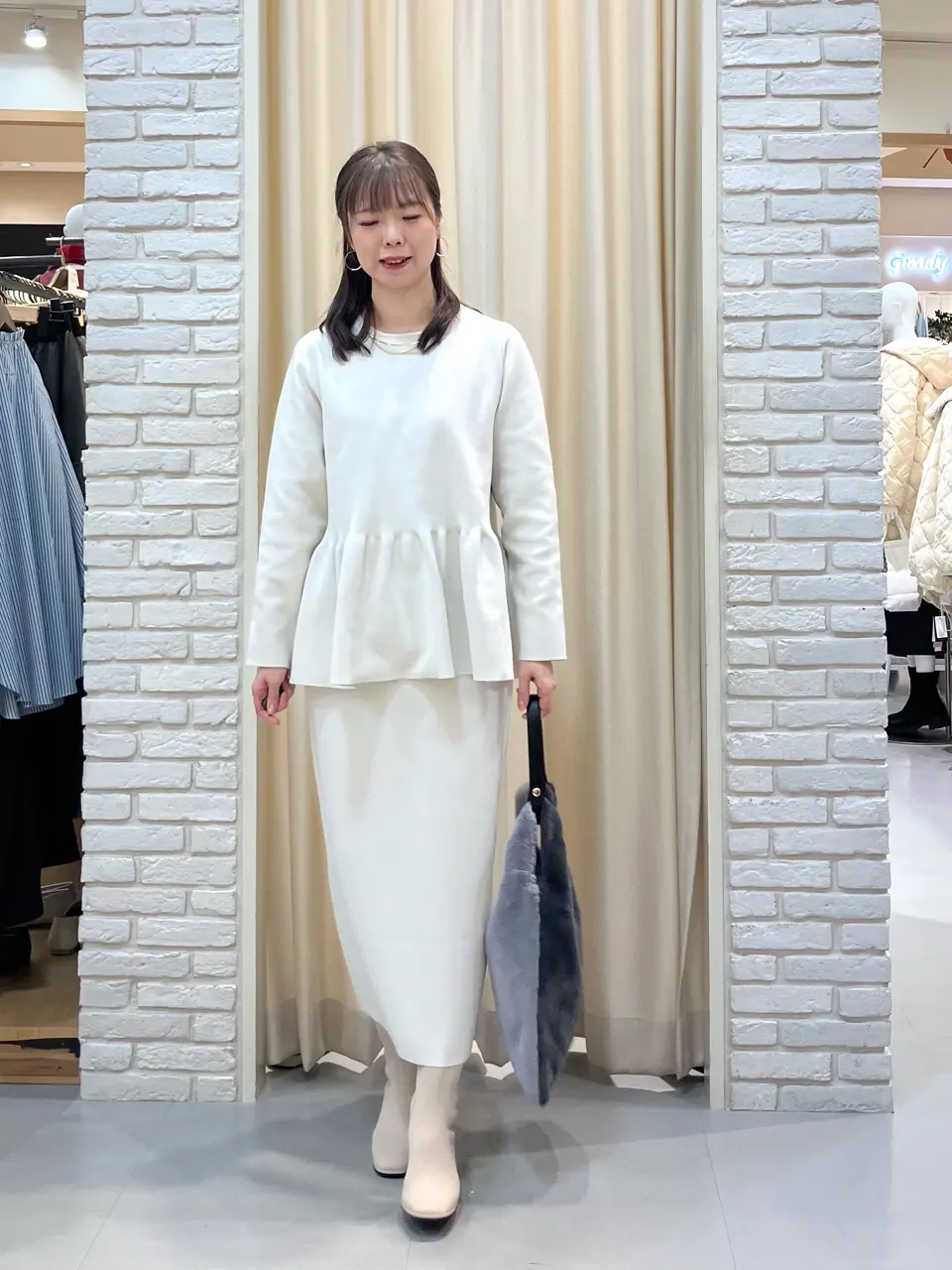 ONWARD CROSSET SELECT 檀 コーディネート画像