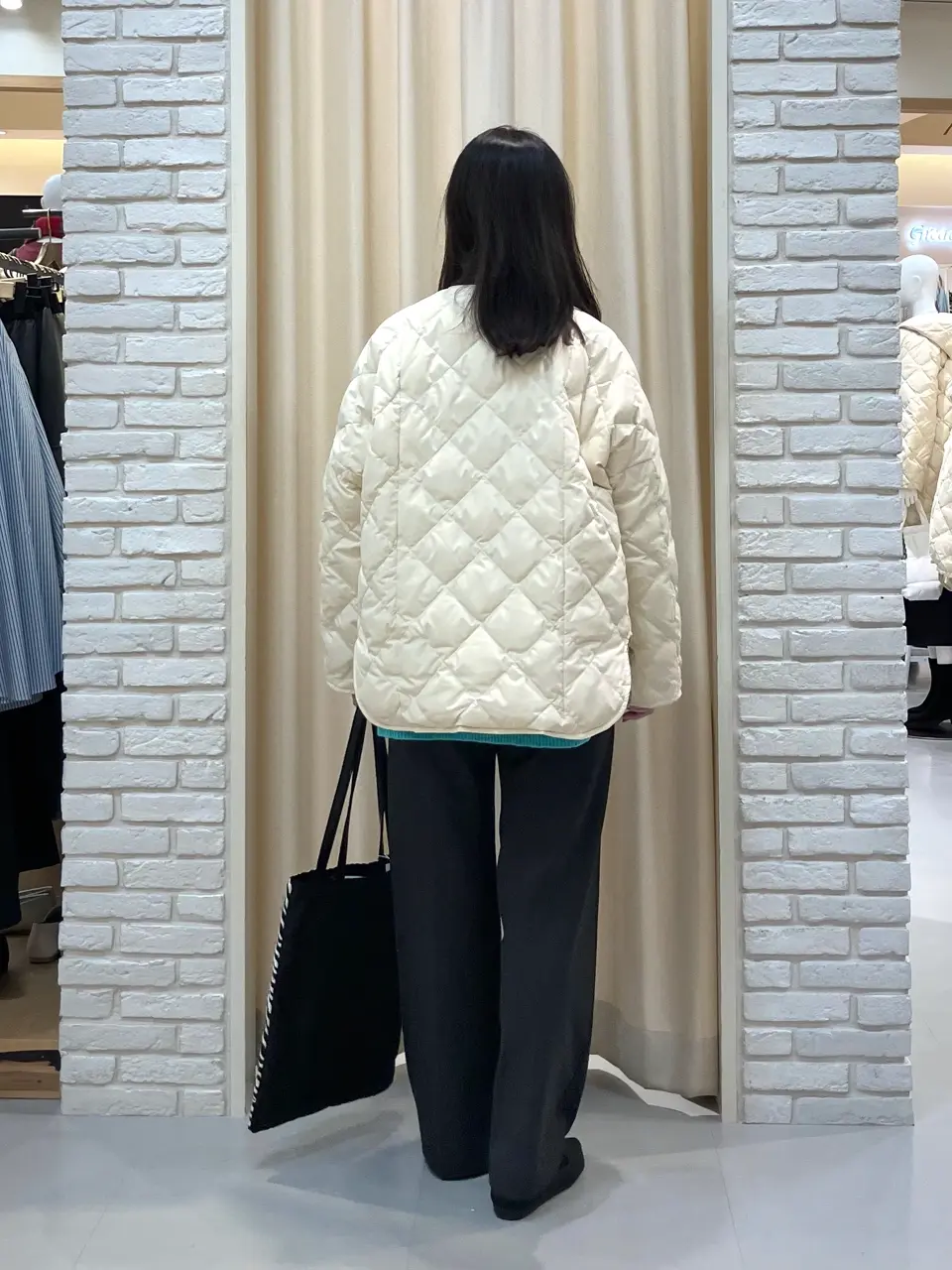 ONWARD CROSSET SELECT 檀 コーディネート画像