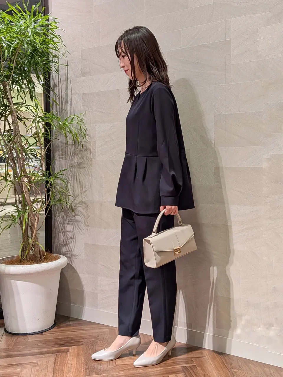 ONWARD CROSSET SELECT 浅岡 コーディネート画像