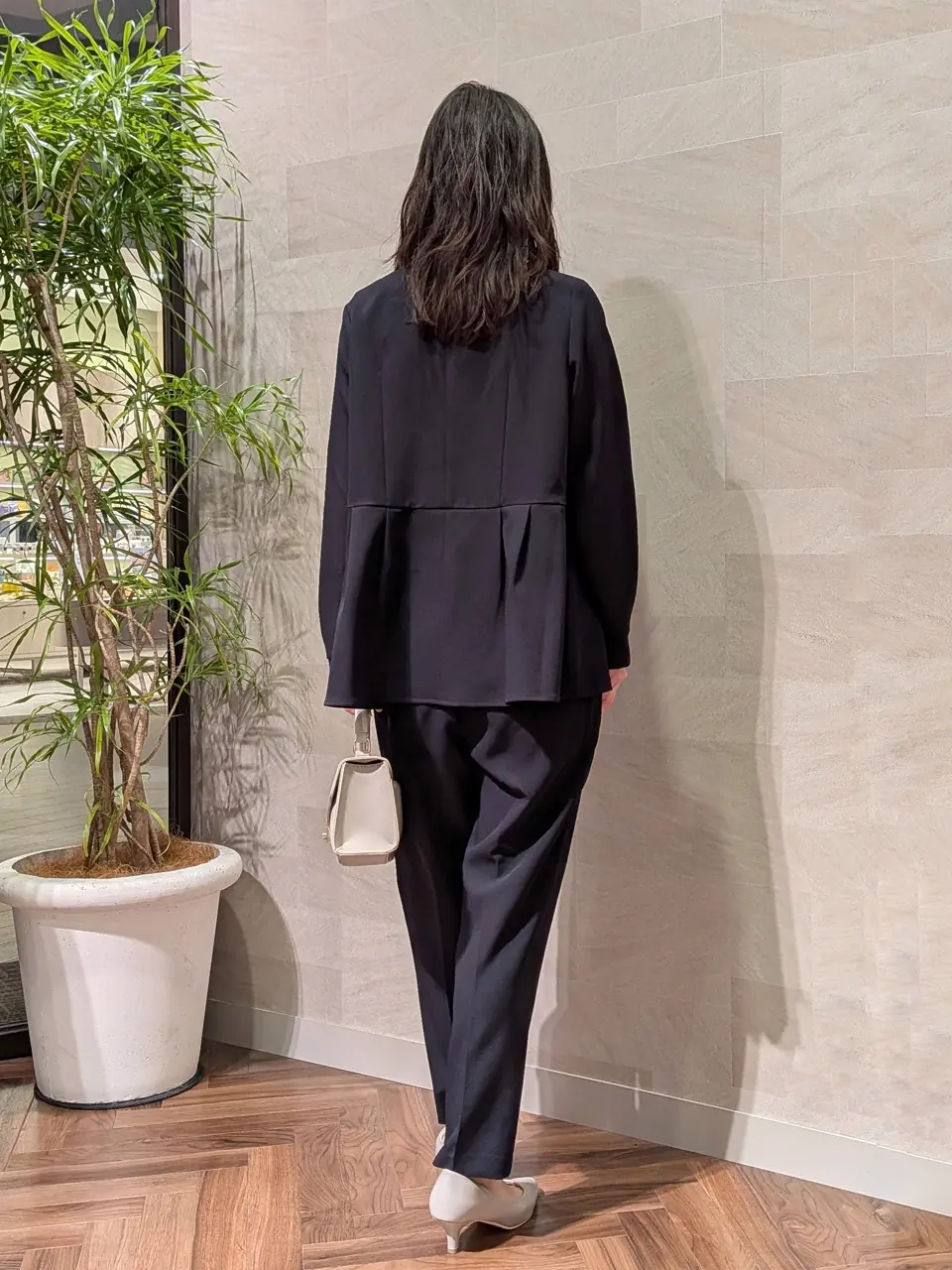 ONWARD CROSSET SELECT 浅岡 コーディネート画像