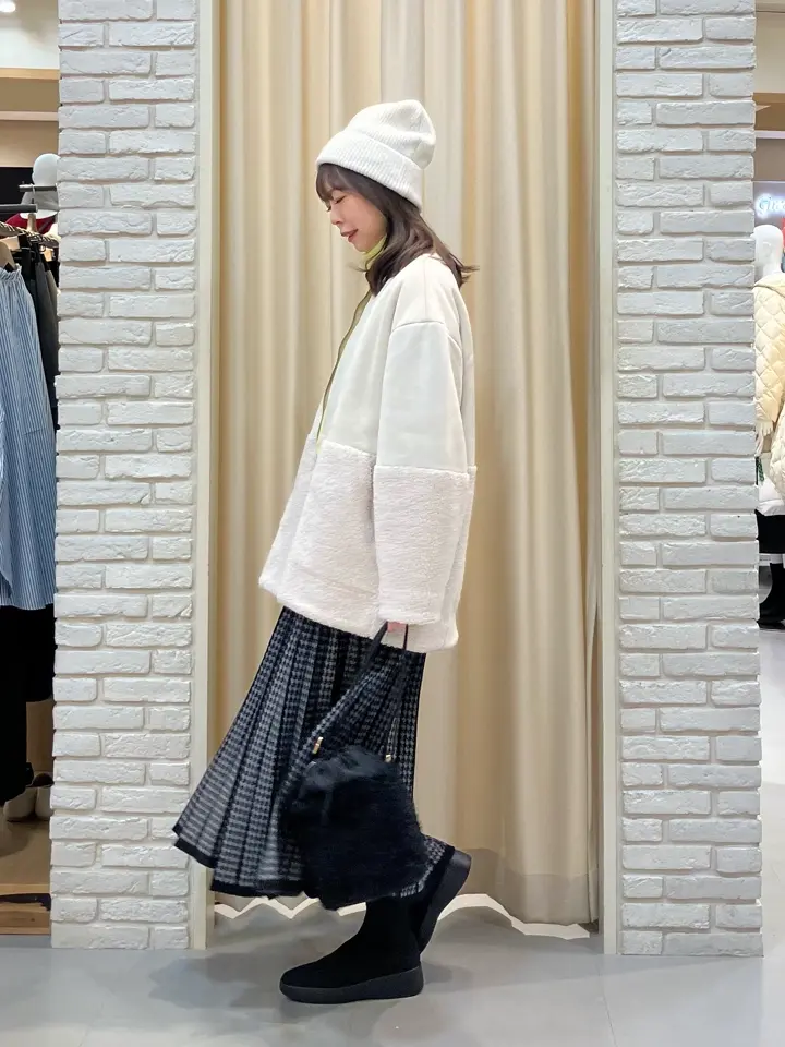 ONWARD CROSSET SELECT 檀 コーディネート画像