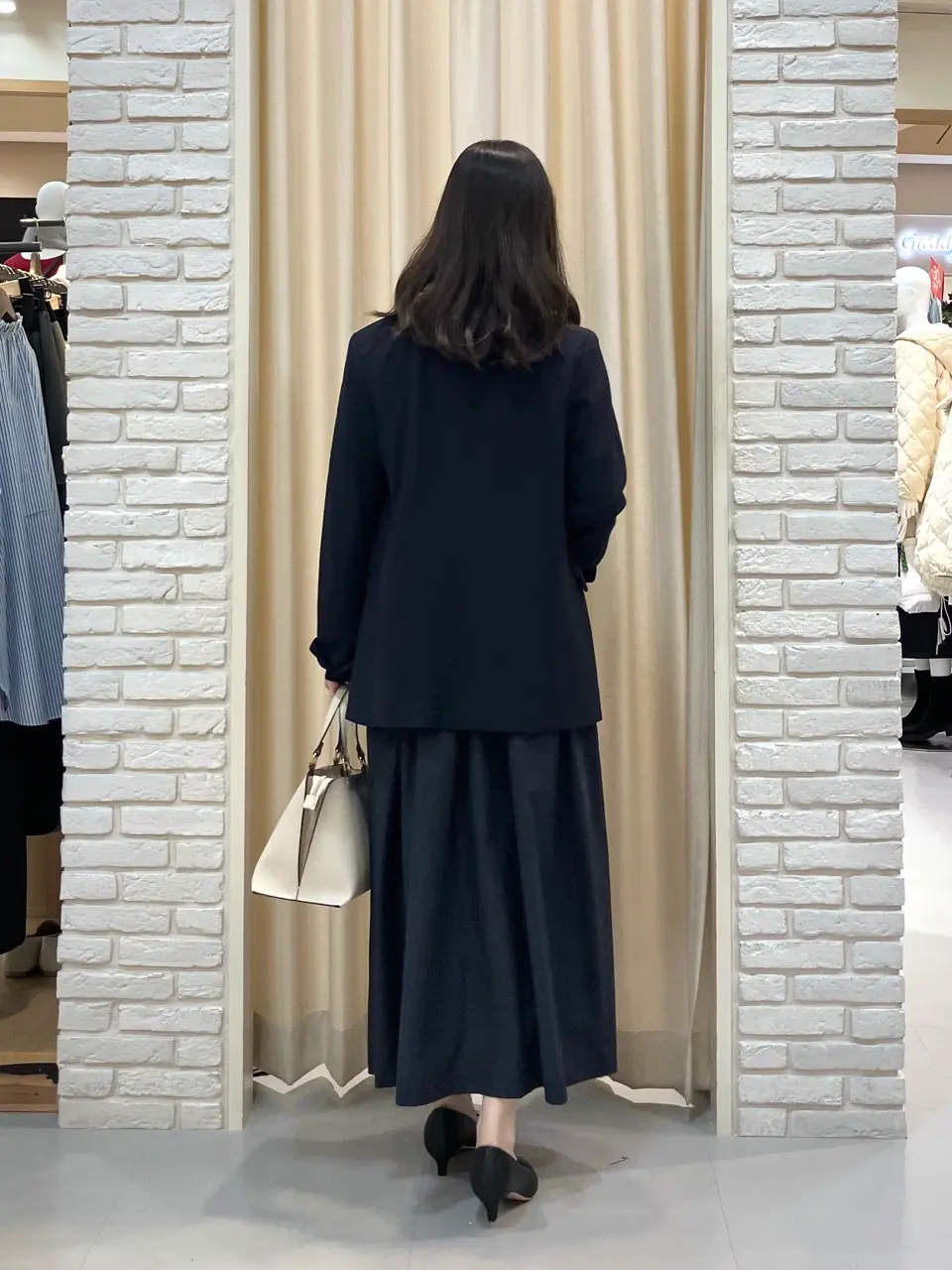 ONWARD CROSSET SELECT 檀 コーディネート画像