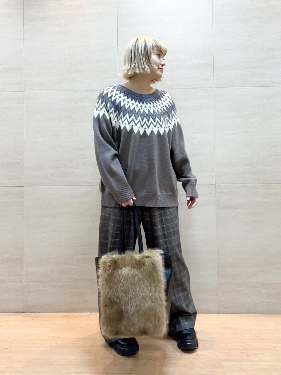 ONWARD CROSSET SELECT 佐藤 コーディネート画像