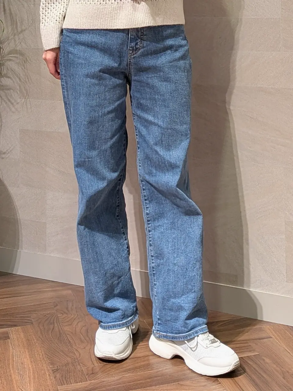 ONWARD CROSSET SELECT 浅岡 コーディネート画像