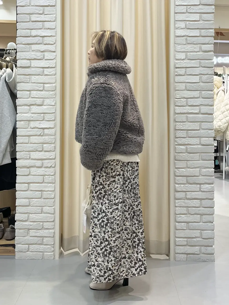 ONWARD CROSSET SELECT 吉田 コーディネート画像