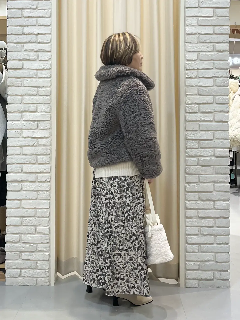 ONWARD CROSSET SELECT 吉田 コーディネート画像