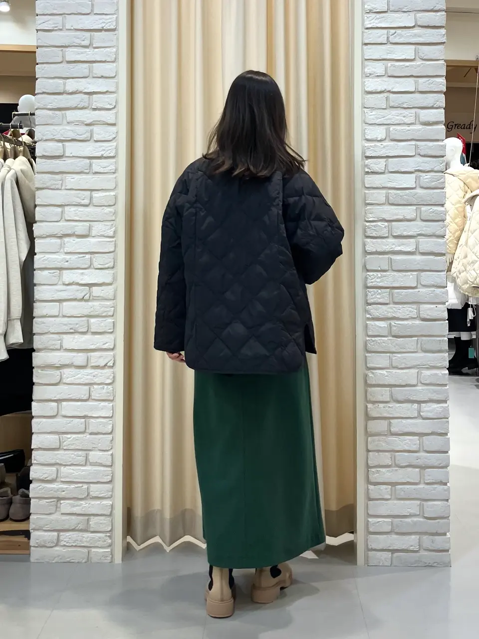 ONWARD CROSSET SELECT 檀 コーディネート画像