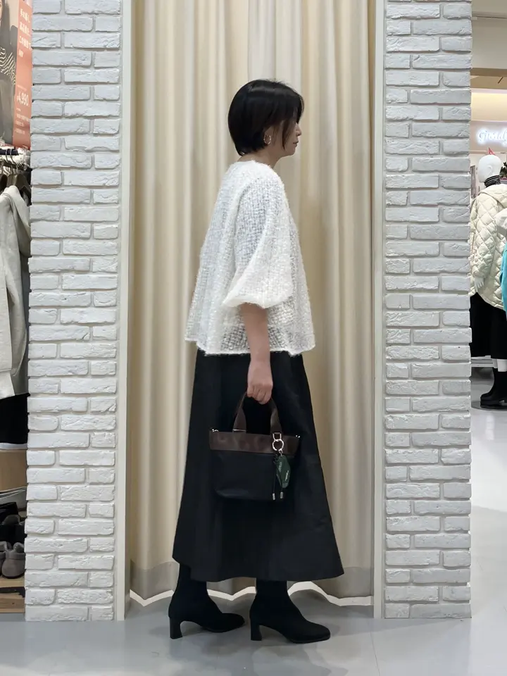 ONWARD CROSSET SELECT Tomi コーディネート画像