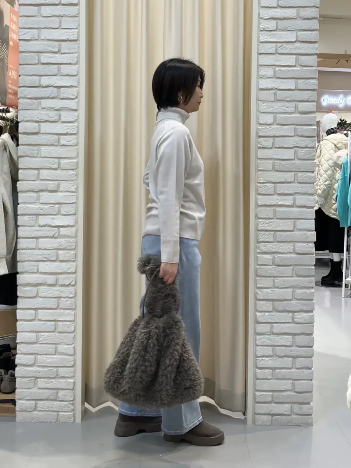 ONWARD CROSSET SELECT Tomi コーディネート画像