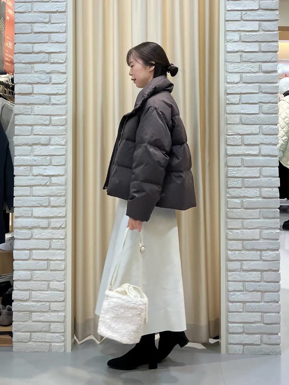 ONWARD CROSSET SELECT 檀 コーディネート画像