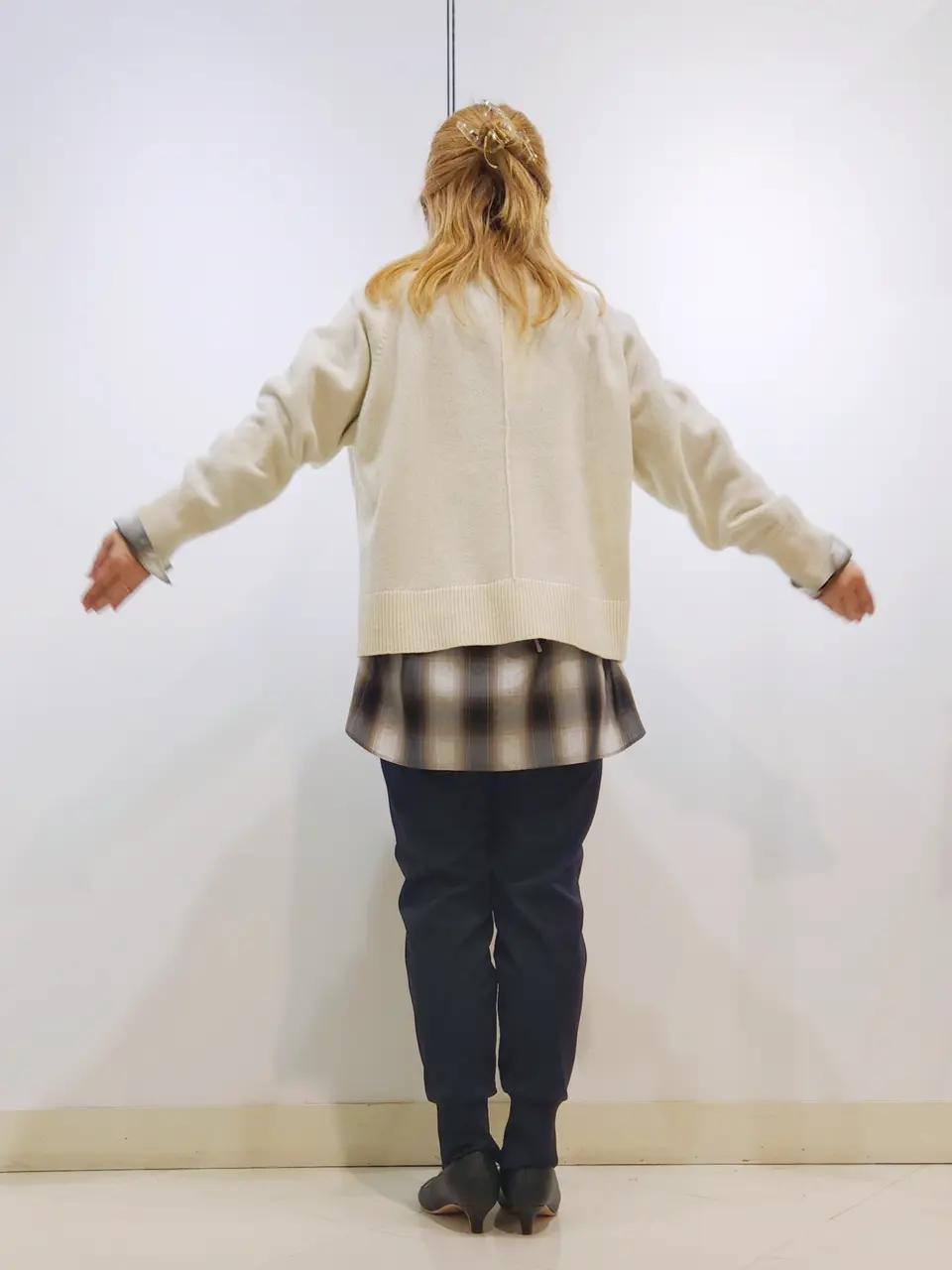 ONWARD CROSSET SELECT 中野 コーディネート画像