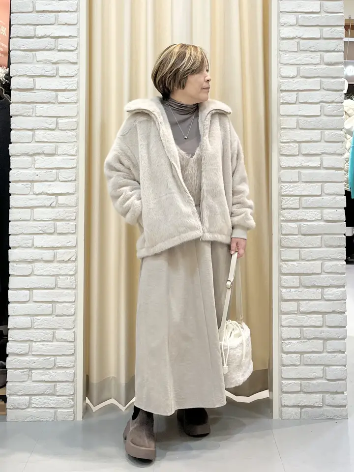 ONWARD CROSSET SELECT 吉田 コーディネート画像