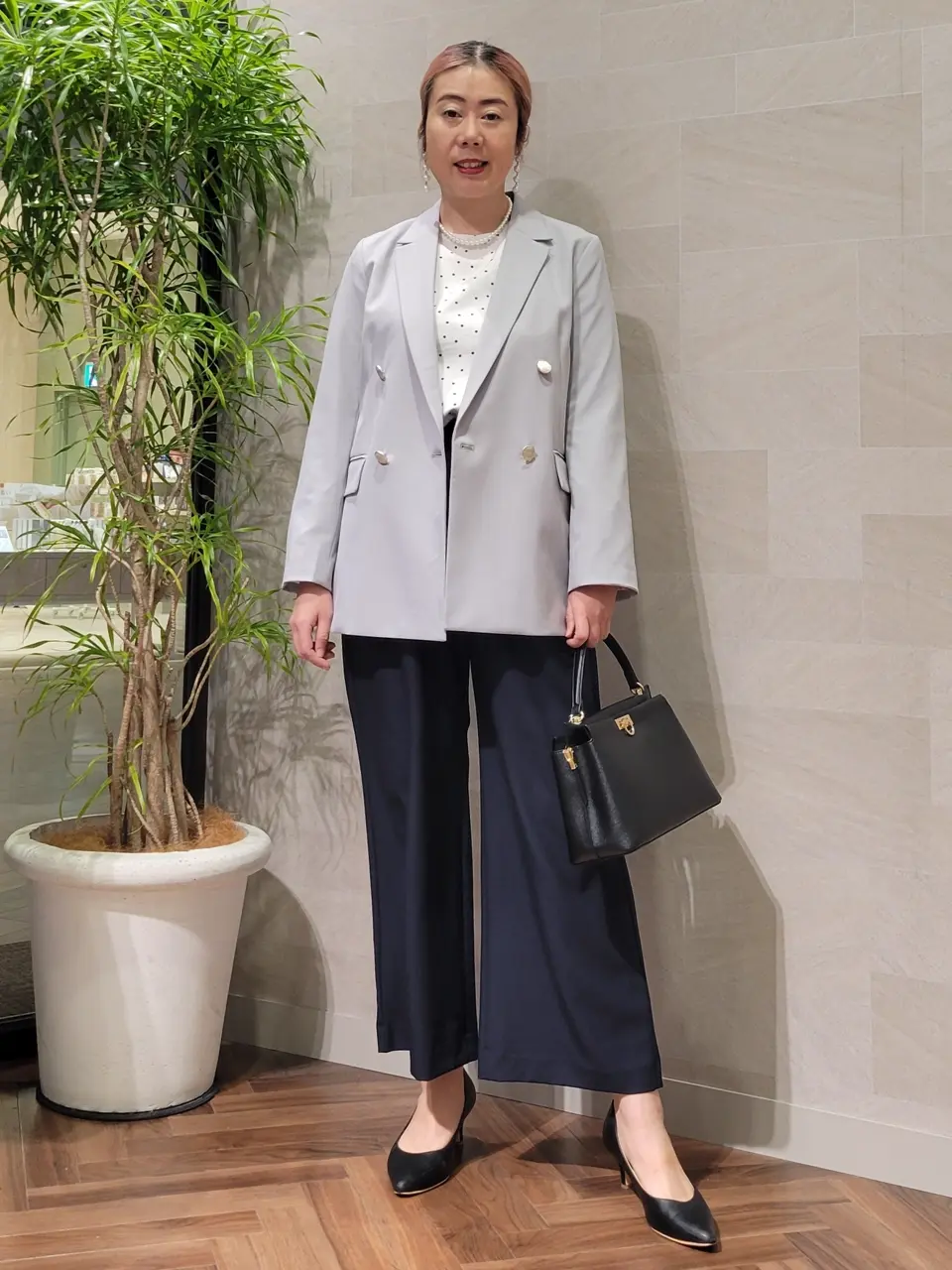 ONWARD CROSSET SELECT 西村 コーディネート画像