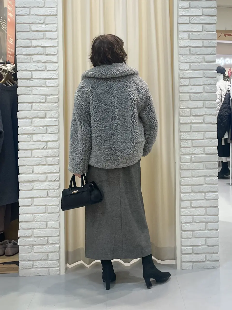 ONWARD CROSSET SELECT TSUKI コーディネート画像