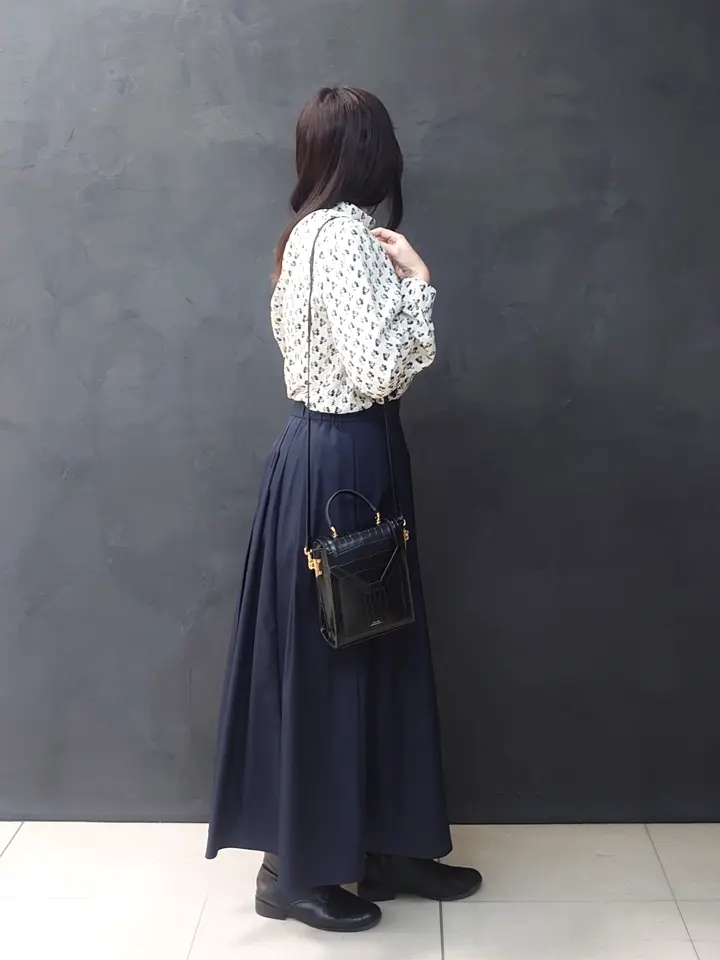 ONWARD CROSSET SELECT 森 コーディネート画像