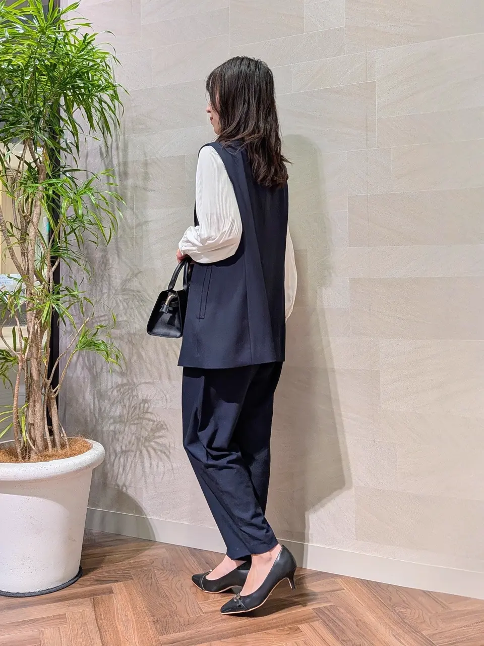 ONWARD CROSSET SELECT 浅岡 コーディネート画像