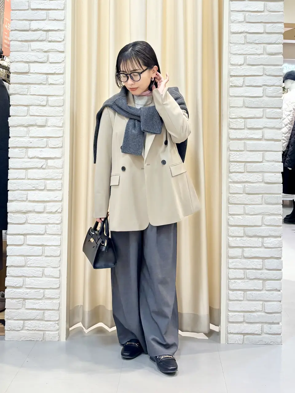 ONWARD CROSSET SELECT 服部 コーディネート画像